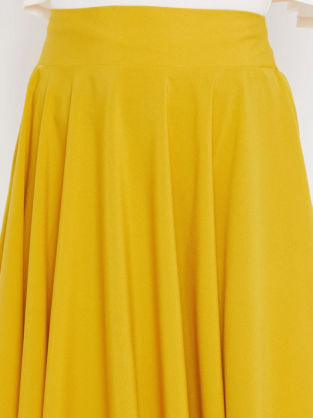 Berrylush Women Solid Yellow High-Rise Flared Midi Skirt